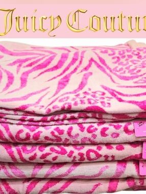 Juicy Couture Home Pink Leopord Zebra Animal Print Plush Bath & Hand Towel Set